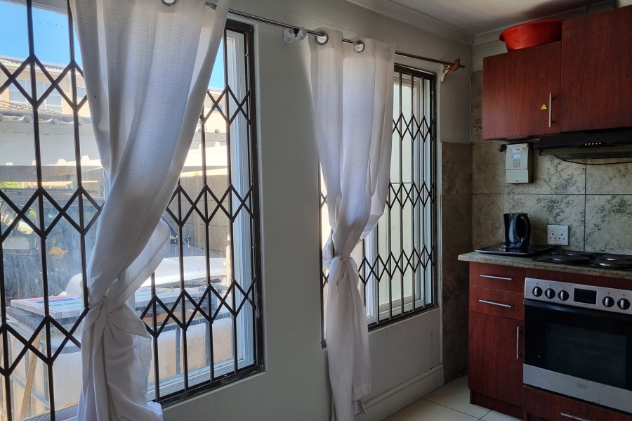 To Let 3 Bedroom Property for Rent in Brooklyn Western Cape